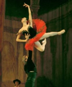 バレエ表現力を育てる、魅せる為の方法をバレエボディトレーナーが解説